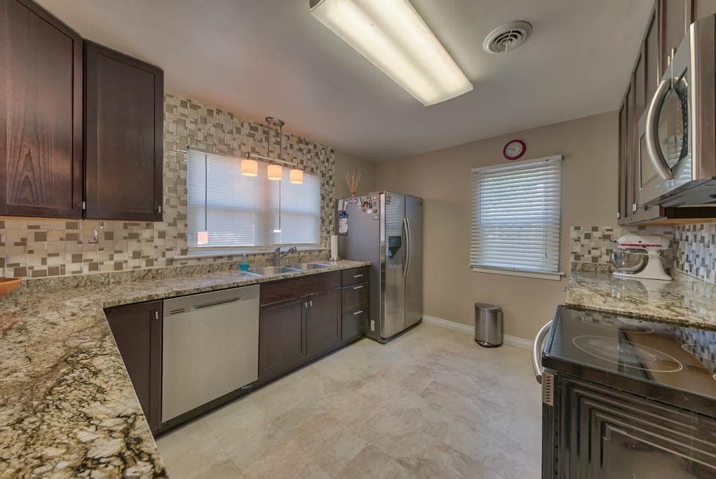 204 N 13th St — photo 15 of 25