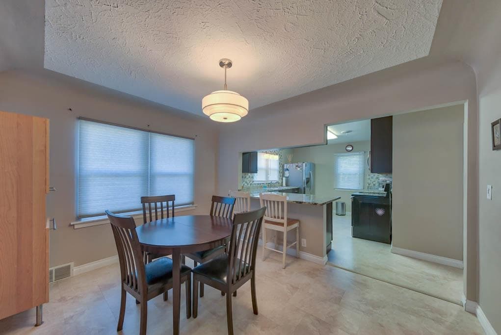 204 N 13th St — photo 10 of 25