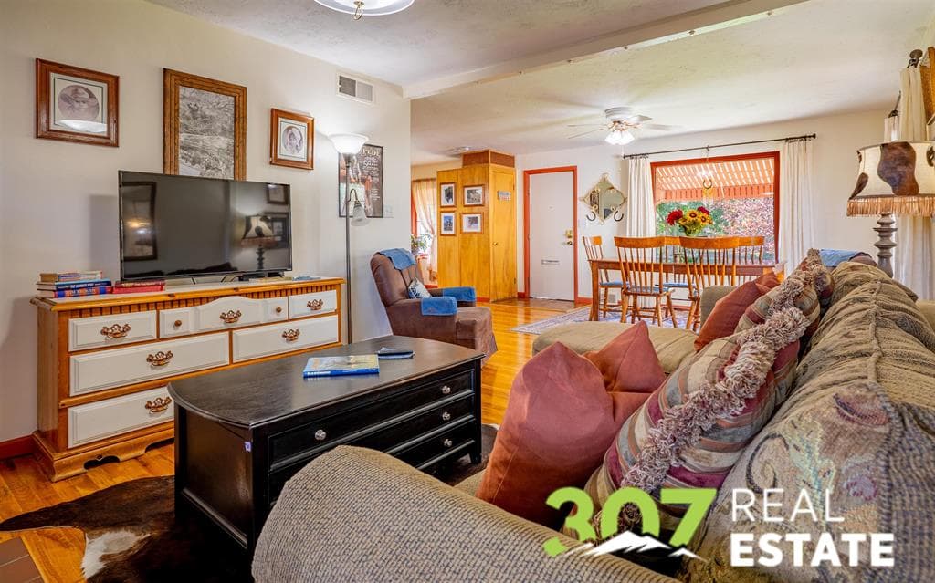 1927 Beck Ave — photo 5 of 25