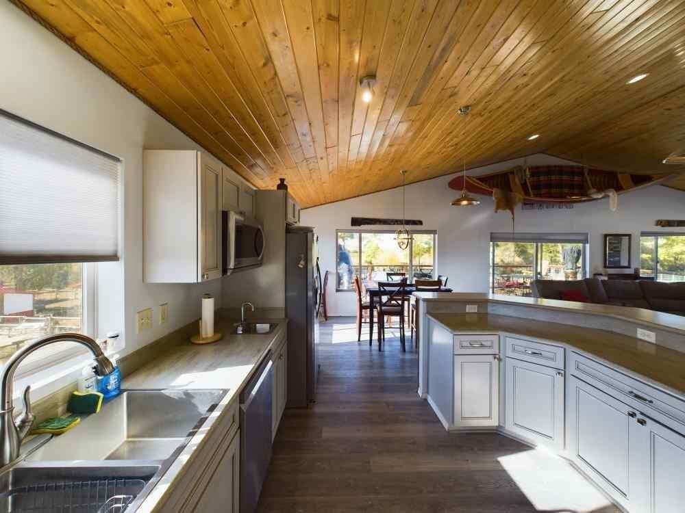 1 Streamside Dr — photo 18 of 25