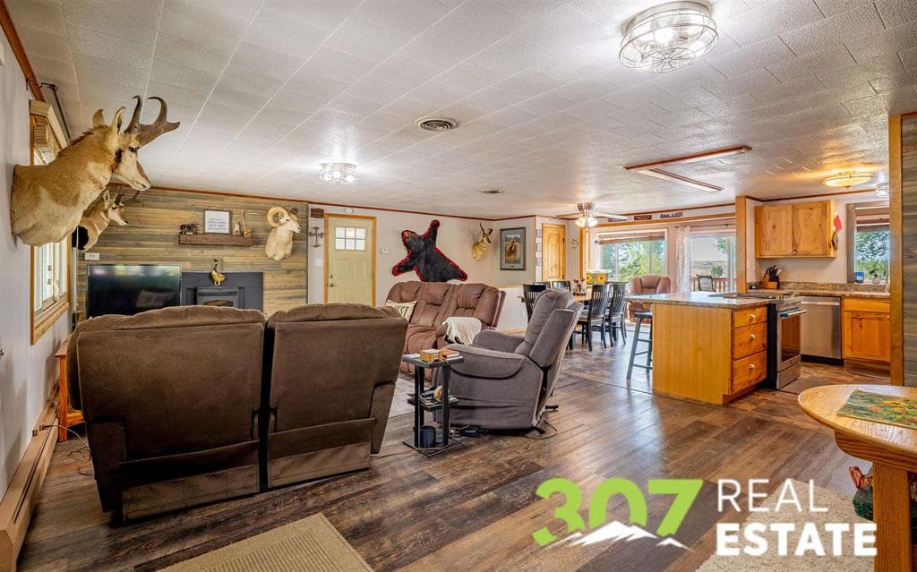 2691 Sagebrush Ln — photo 6 of 25
