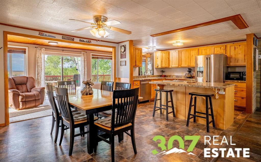 2691 Sagebrush Ln — photo 7 of 25