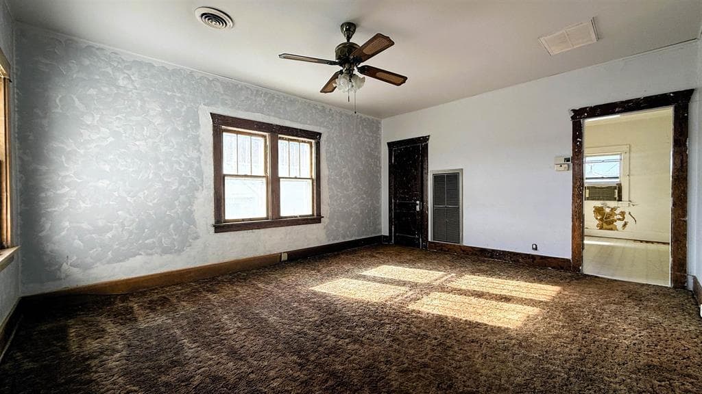 809 Robertson Ave — photo 11 of 25