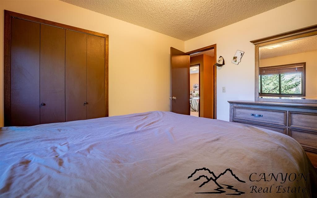 2120 Southfork St — photo 14 of 25