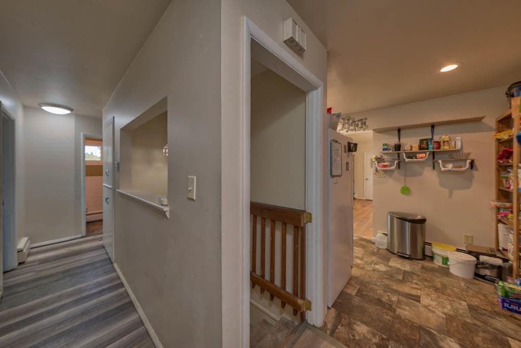 2113 N Kerper Blvd — photo 15 of 25