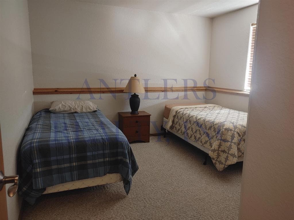 2811 Lincoln Ave — photo 12 of 14