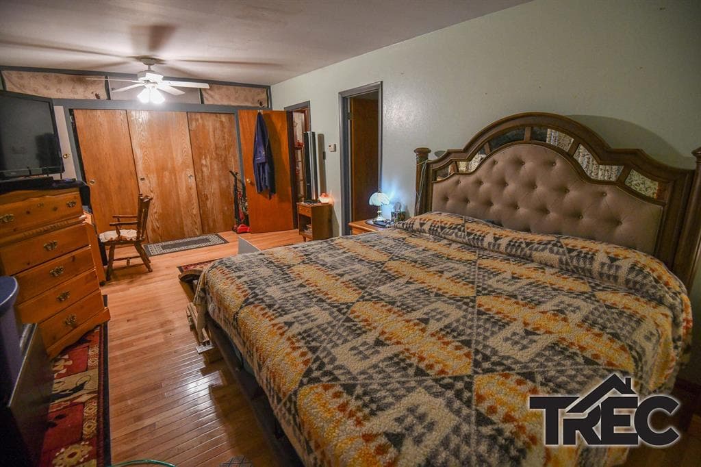 908 Canyon Ave — photo 17 of 25