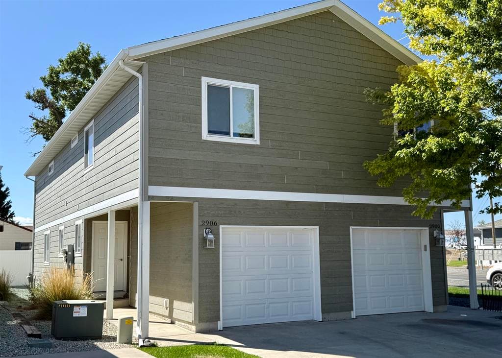 2906 Marlisa Ln photo 1