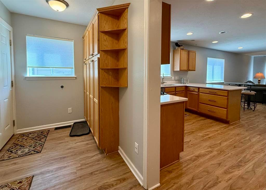 2906 Marlisa Ln — photo 3 of 19
