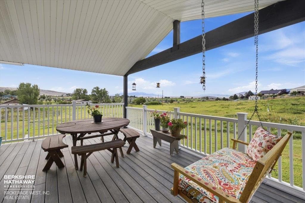 15 Manning Rd — photo 21 of 25