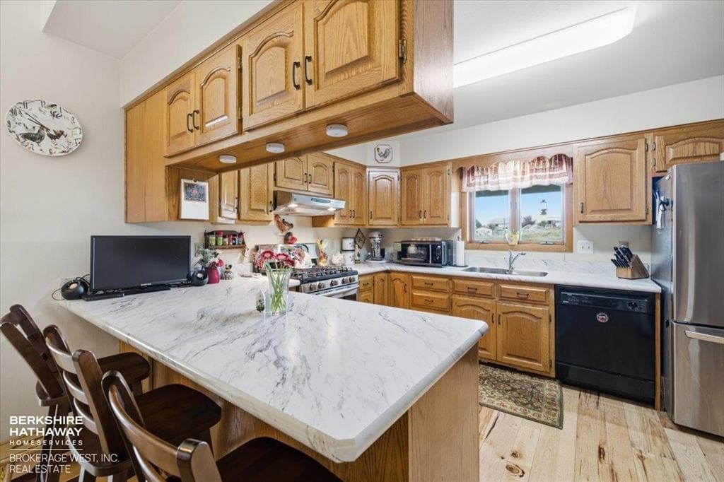 15 Manning Rd — photo 9 of 25