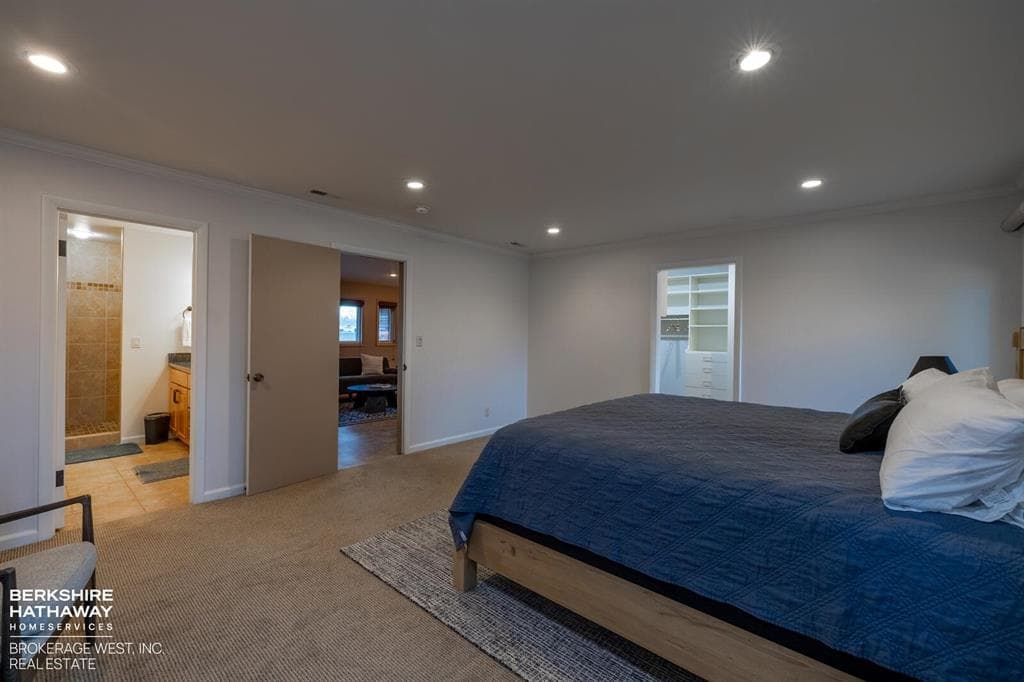 914 Skyline Dr — photo 21 of 25