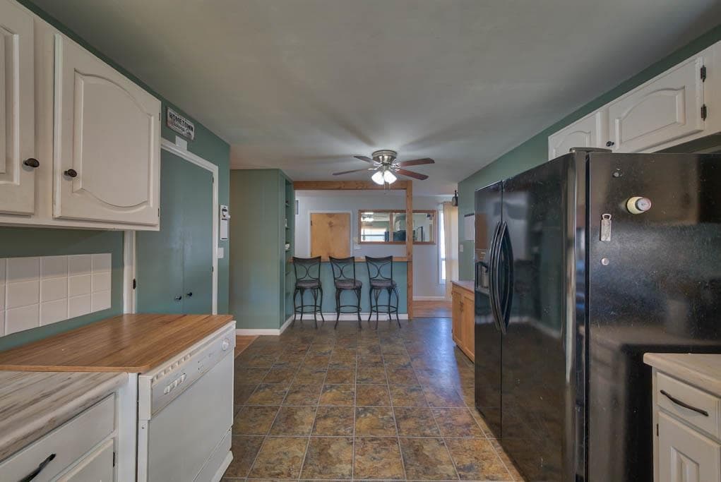 2108 Shoshoni Trail N — photo 11 of 25