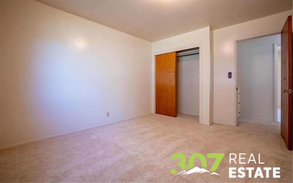 2704 Cowgill Rd — photo 19 of 25