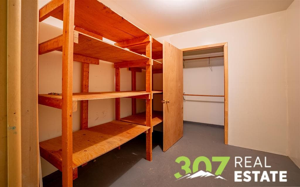 2704 Cowgill Rd — photo 23 of 25