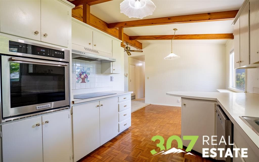 2704 Cowgill Rd — photo 8 of 25