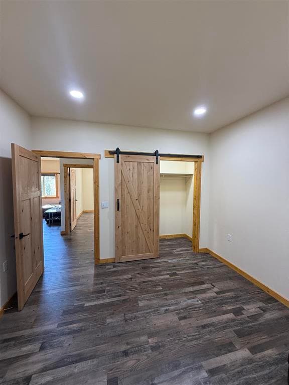 28 Moonlite Dr — photo 8 of 10