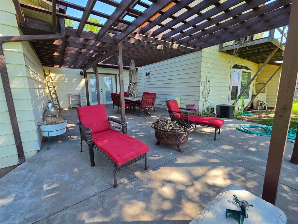 2162 South Flat Road — photo 4 of 25