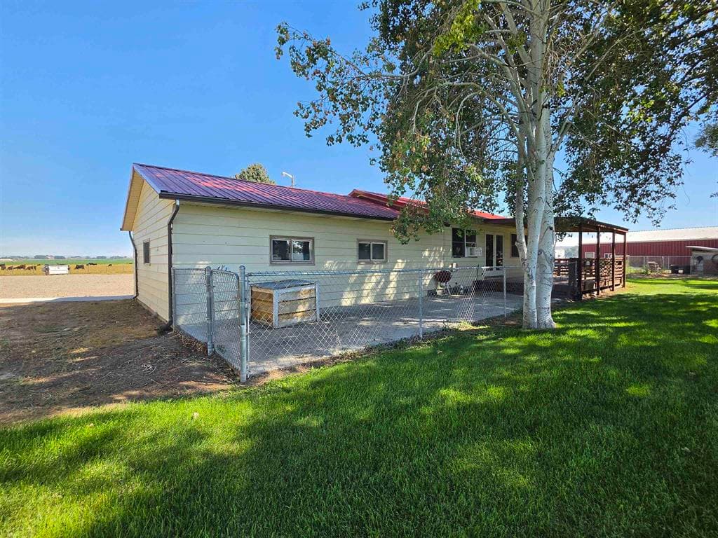 2162 South Flat Road — photo 8 of 25