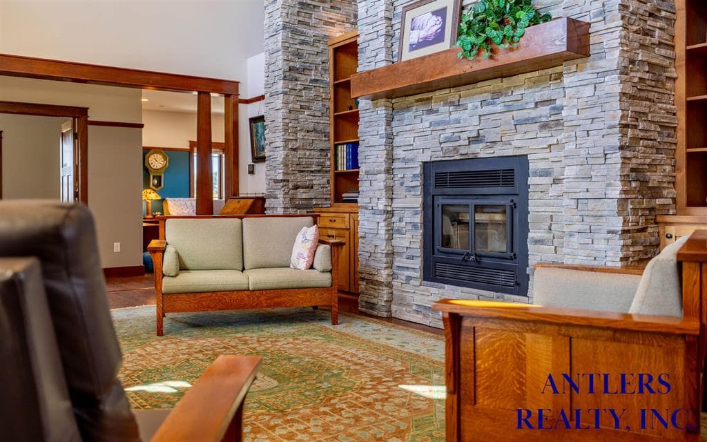 17 Thistle Rd — photo 6 of 25