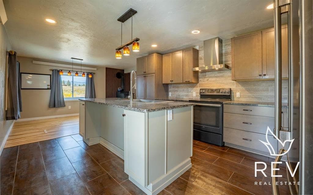 6 Arabian Ln — photo 6 of 25