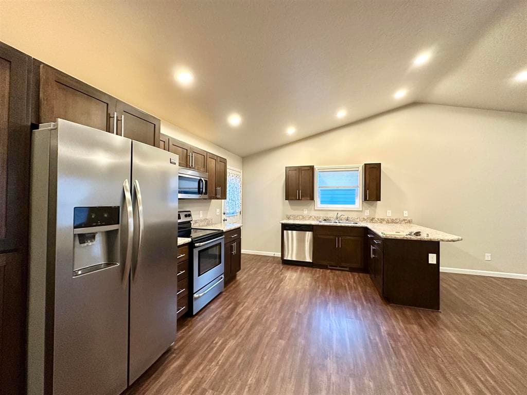 3026 Hardpan Ave — photo 5 of 22