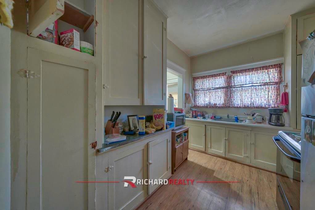 508 6th Ave N — photo 8 of 25