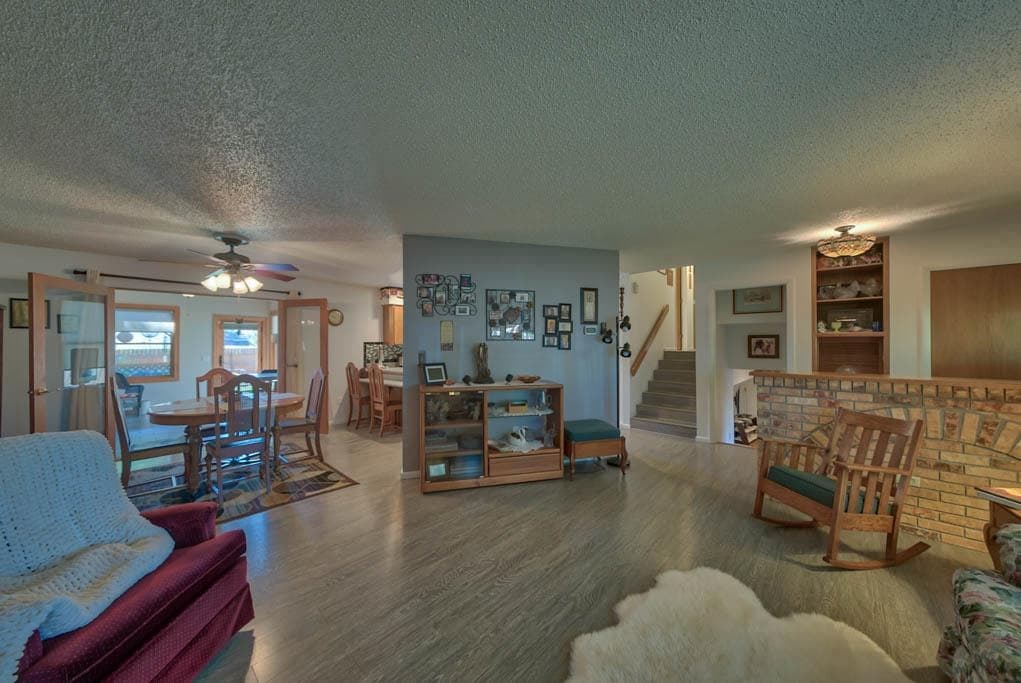 1806 Circle Rd — photo 5 of 25