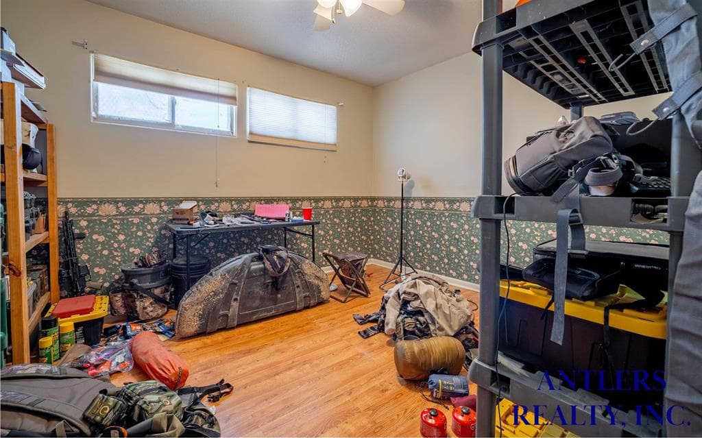 405 Warren Rd — photo 12 of 25