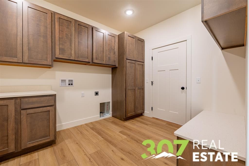 1010 Morning Glory Ln — photo 14 of 25