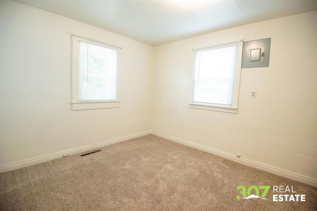 225 S Cheyenne St — photo 15 of 25