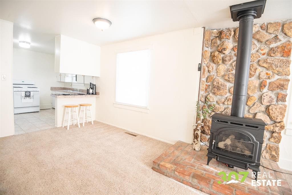 225 S Cheyenne St — photo 6 of 25