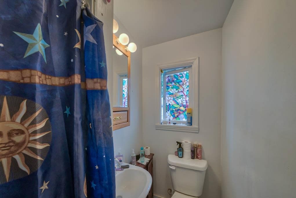 433 7th Ave S — photo 4 of 25