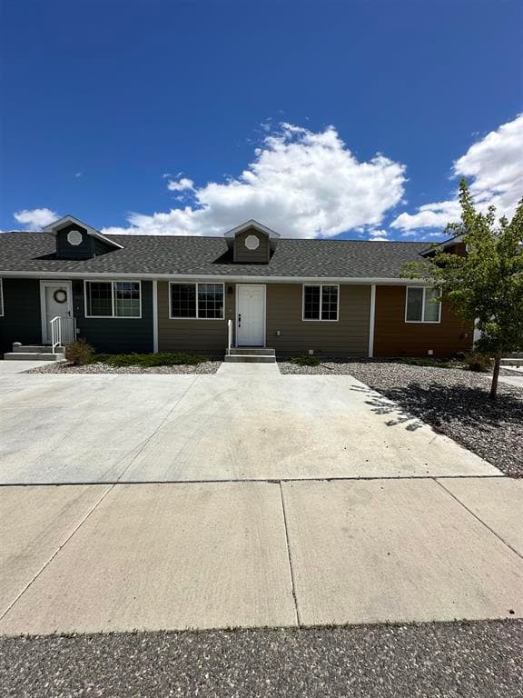 1632 Stella Ct — photo 3 of 25