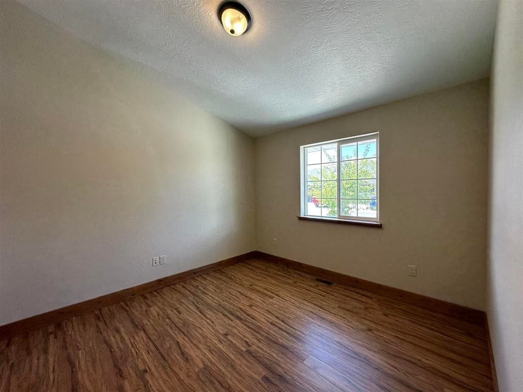 1632 Stella Ct — photo 9 of 25