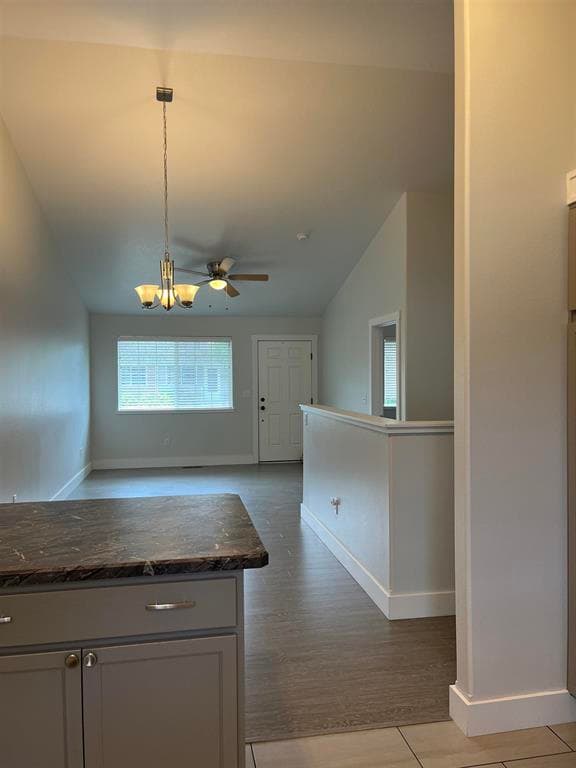 1638 Stella Ct — photo 3 of 6
