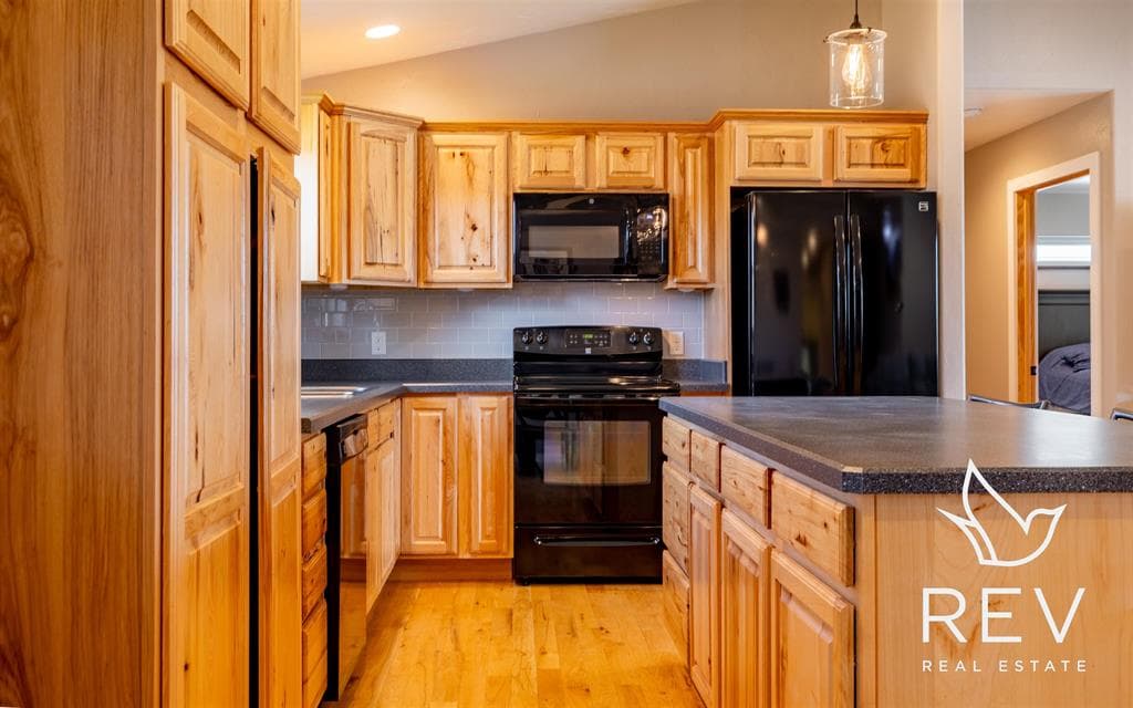 3007 Twin Creek Tr Ave — photo 8 of 25