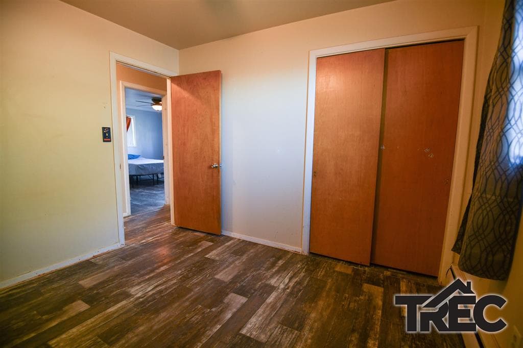 586 S Day St — photo 15 of 25