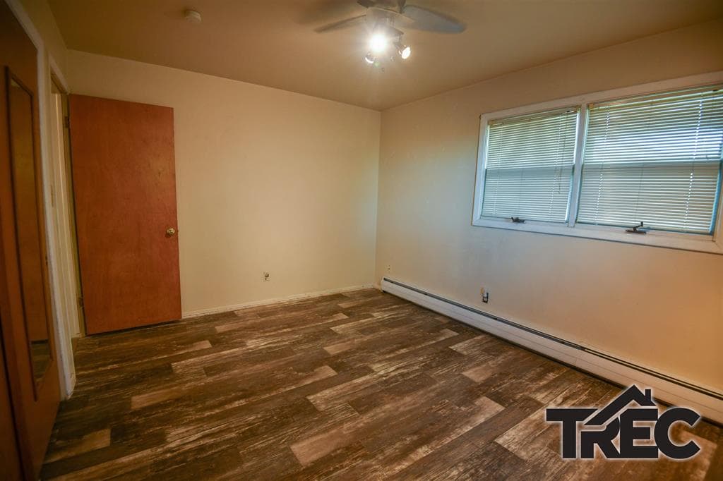 586 S Day St — photo 20 of 25