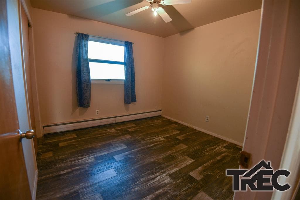 586 S Day St — photo 21 of 25