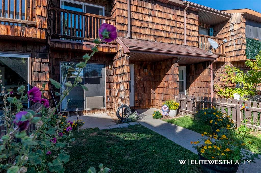 1513 Draw St — photo 2 of 25