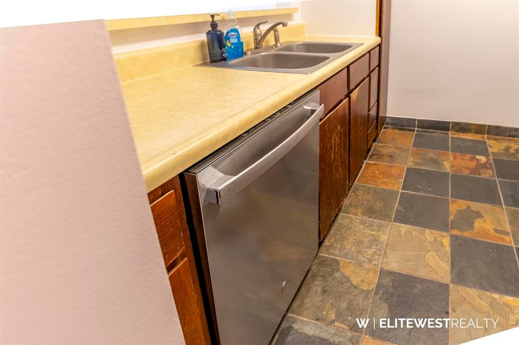 1513 Draw St — photo 11 of 25