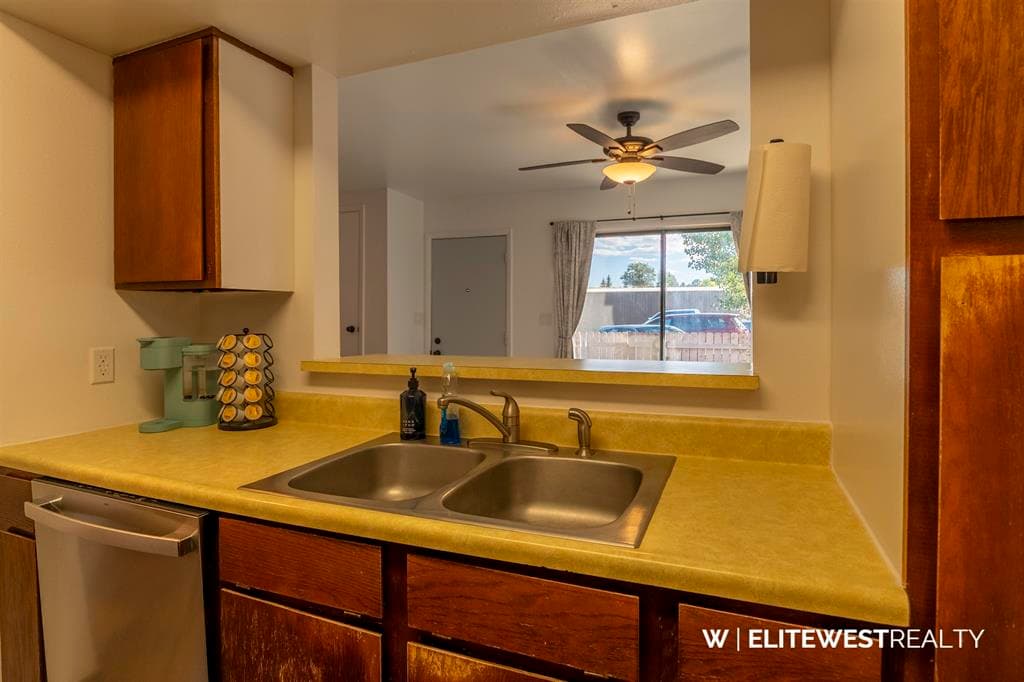 1513 Draw St — photo 10 of 25