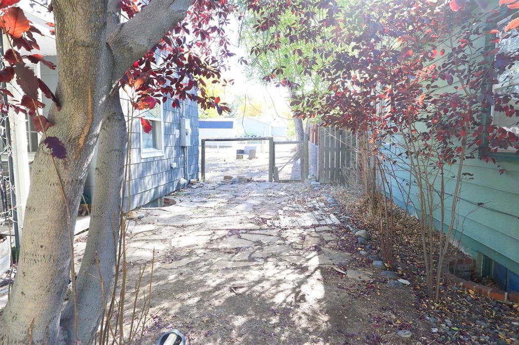 1726 Salsbury Ave — photo 19 of 20