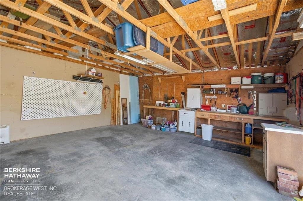 209 & 207 C St — photo 25 of 25
