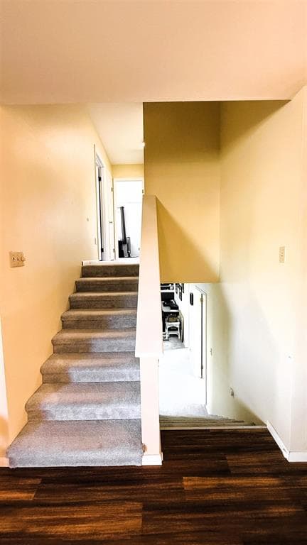 1700 Crest Way — photo 18 of 25