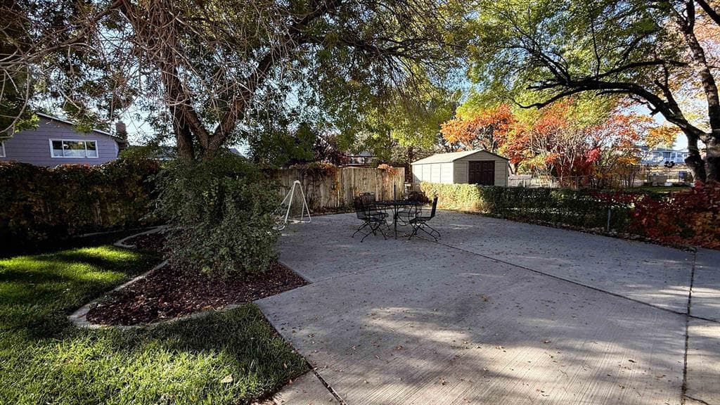 1700 Crest Way — photo 9 of 25