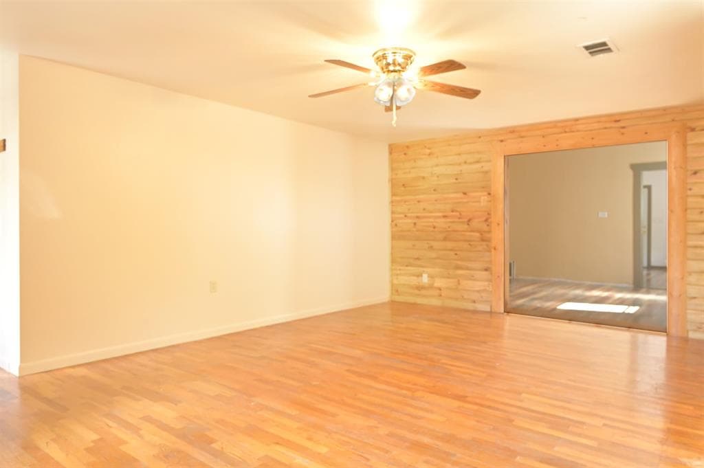 427 N Bernard St — photo 15 of 25