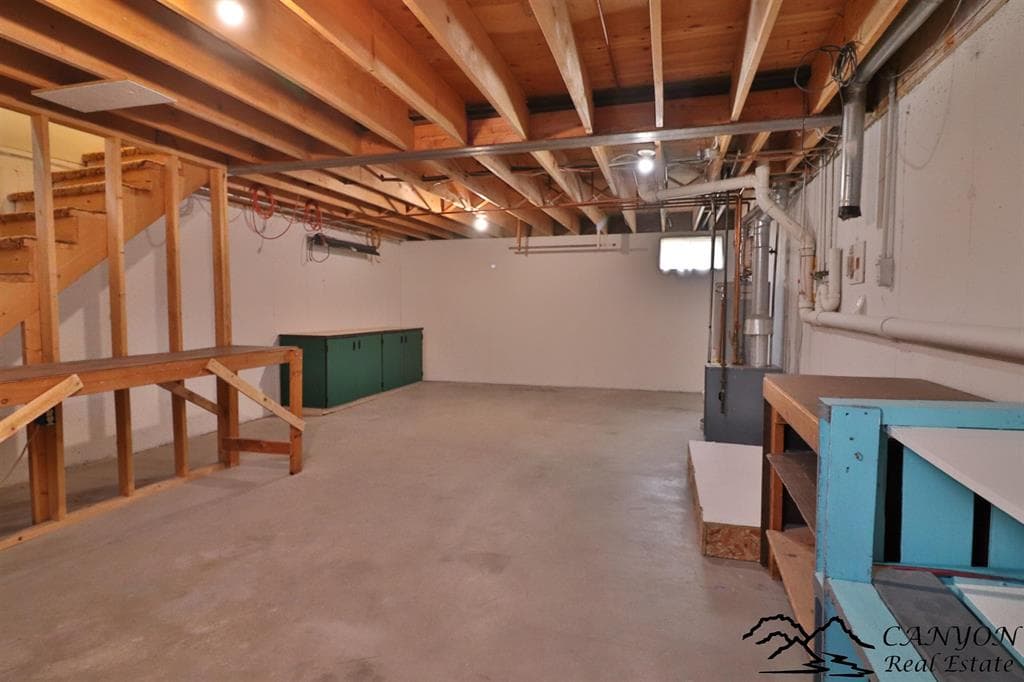 2954 Sheridan Ave — photo 14 of 25