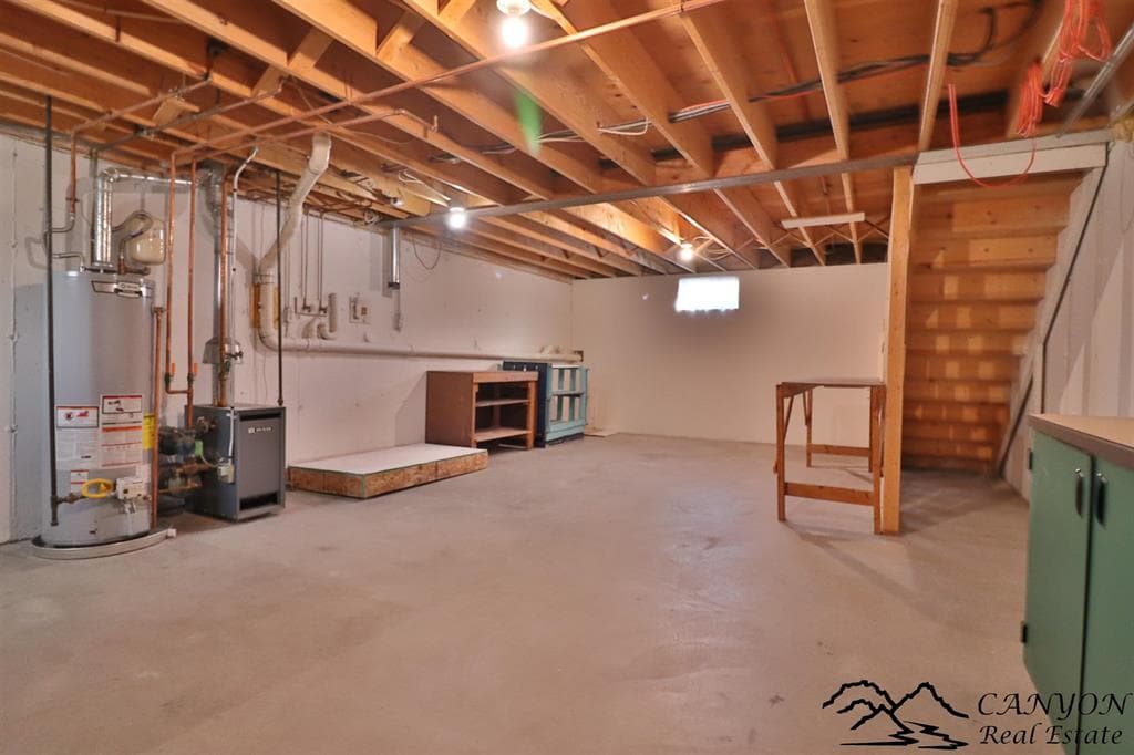 2954 Sheridan Ave — photo 16 of 25